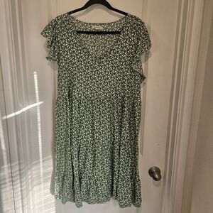Max Studio Green Print Flutter Sleeve Tiered Dress Size 2X